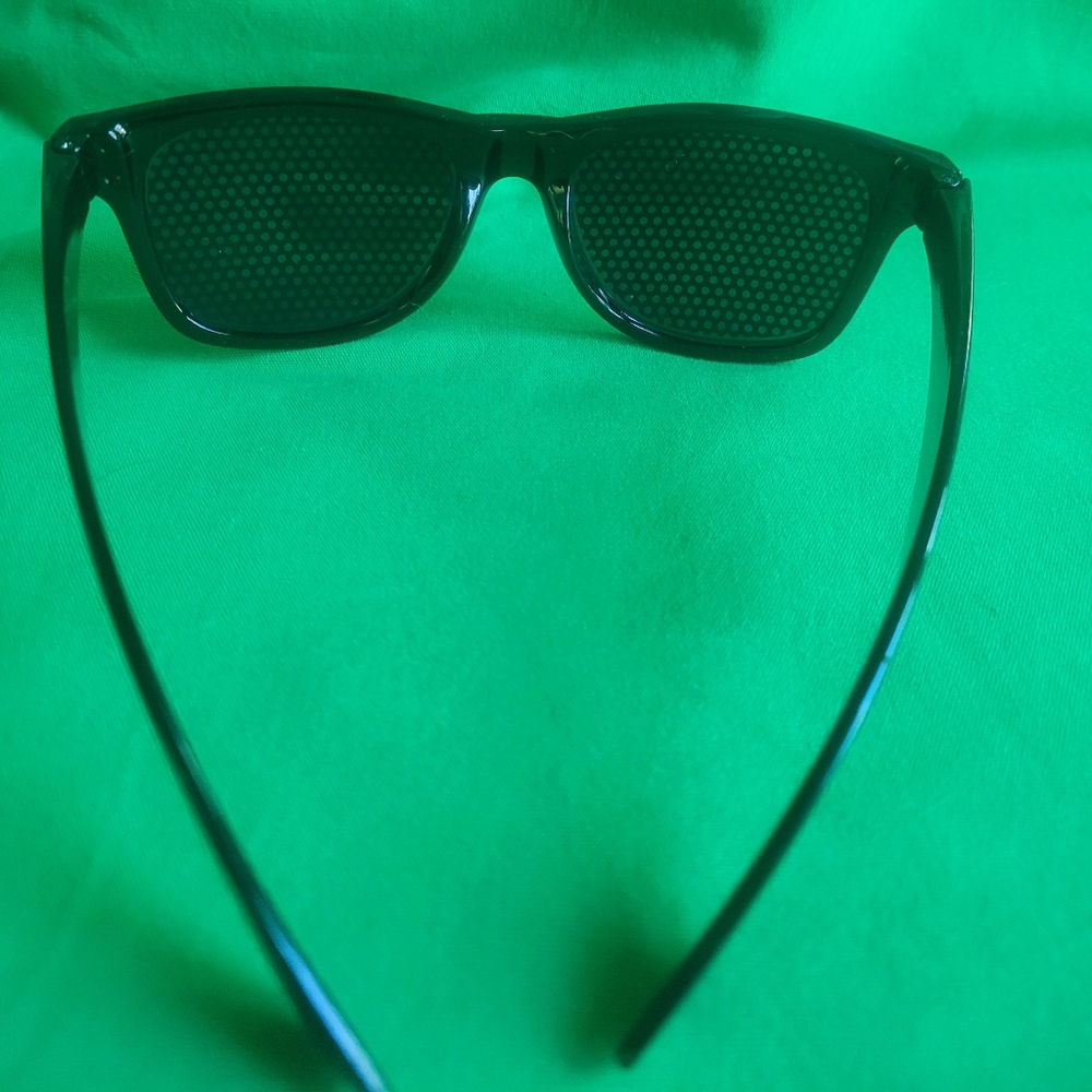 UNISEX ENGLAND SOCCER FAN SUNGLASSES NEW - Picture 6 of 7